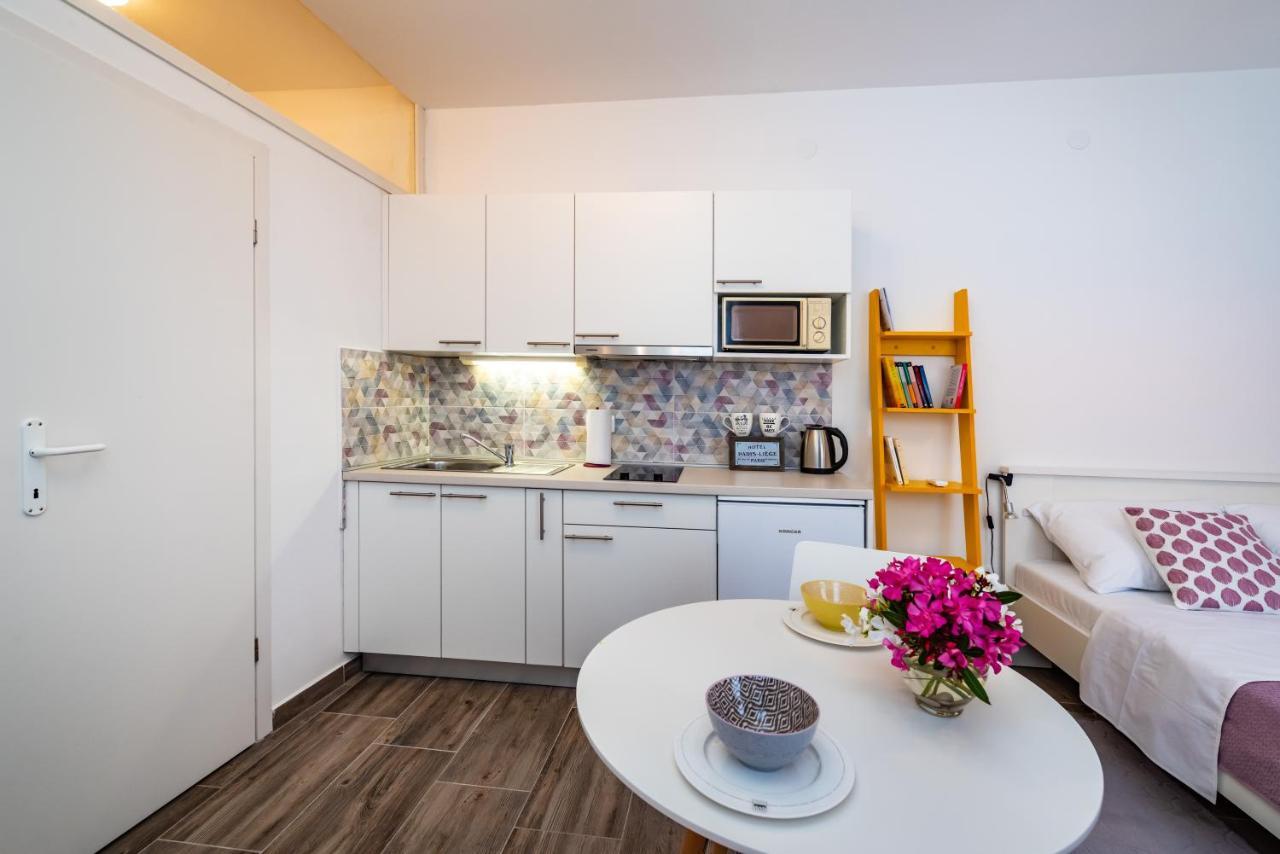 Studio Apartment Gina 扎达尔 外观 照片